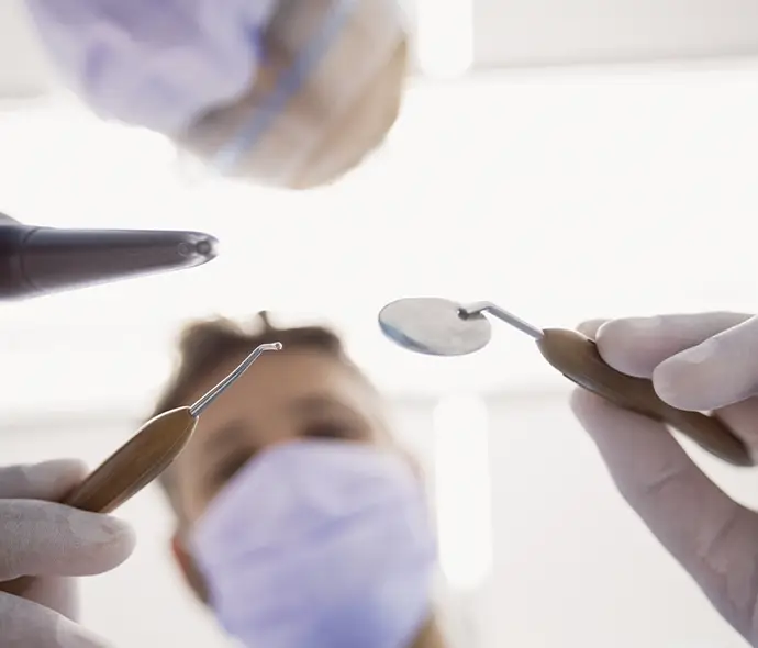 servicios complementarios post ortodoncia, evaluación dental